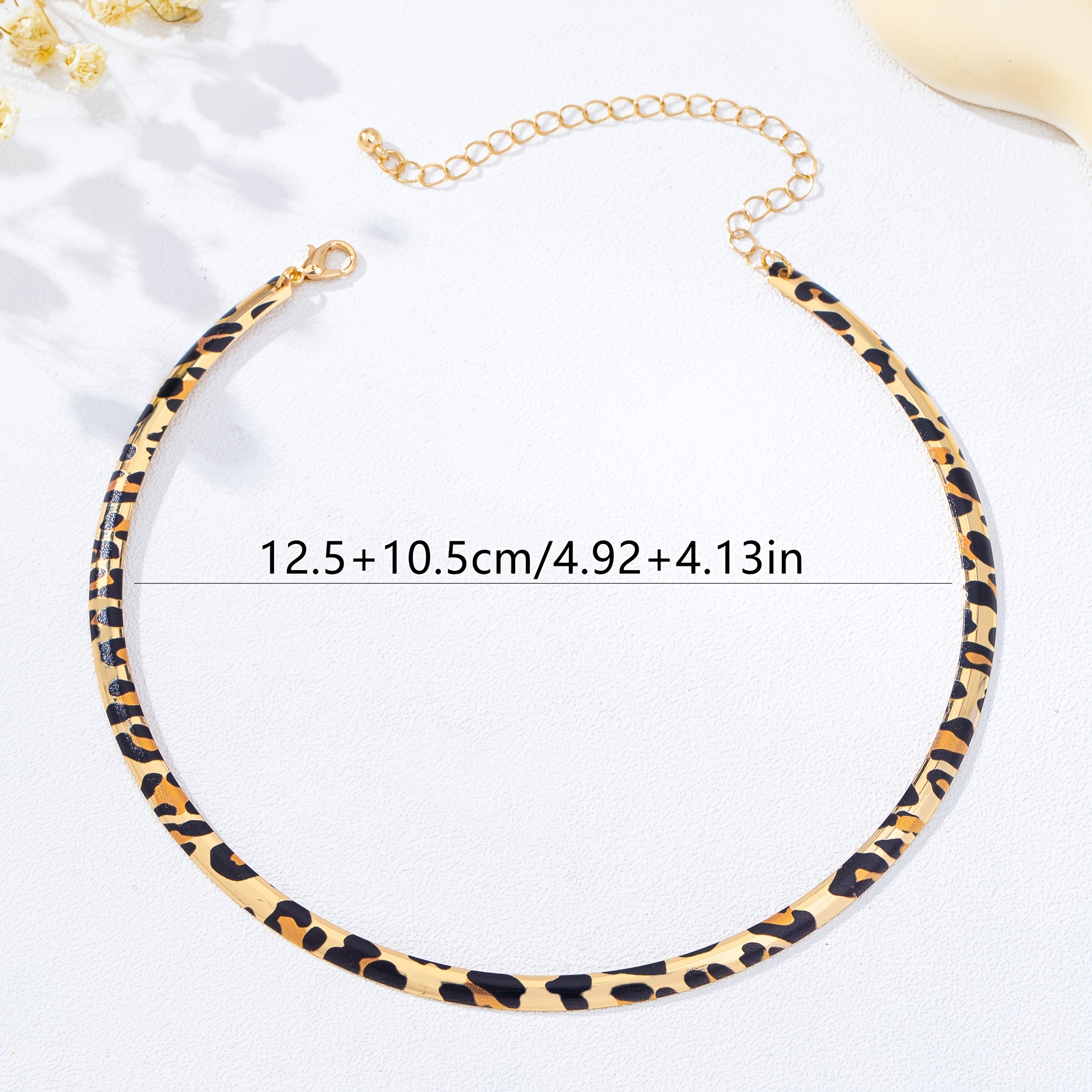 Women's Fashionable Leopard Print Choker Necklace